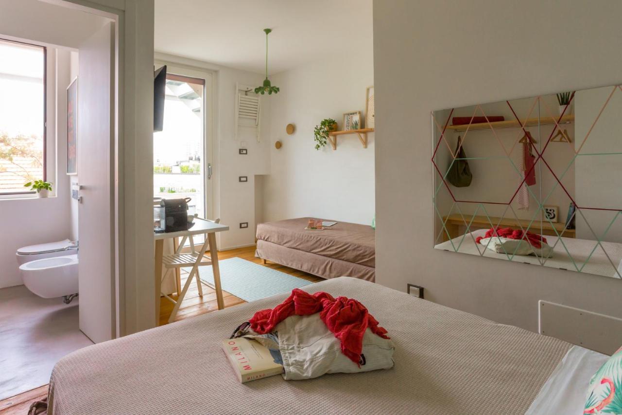 Duomo Views, Light, Jungle-Inspired Studio With Terrace Milan Luaran gambar